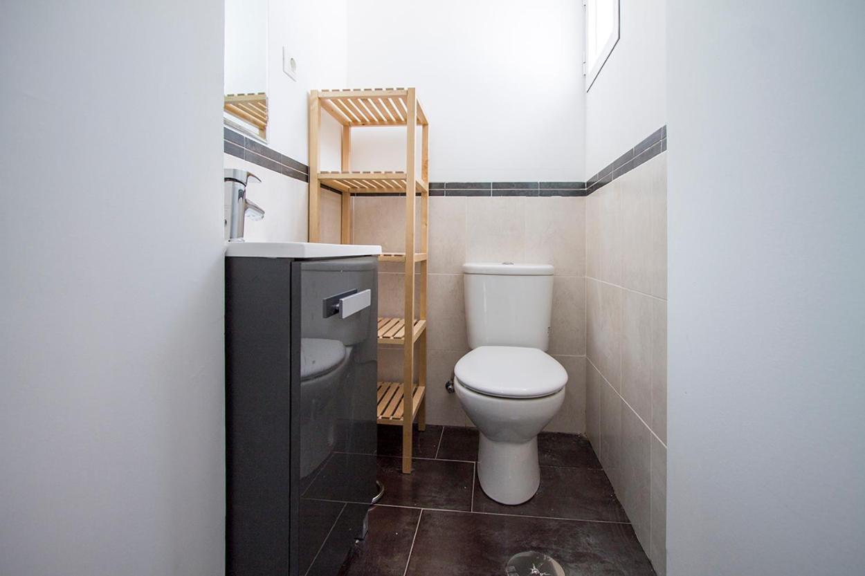 Apartamentos Tetuan Sandino マドリード エクステリア 写真