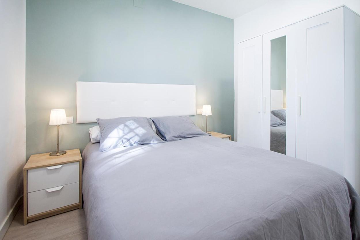 Apartamentos Tetuan Sandino マドリード エクステリア 写真